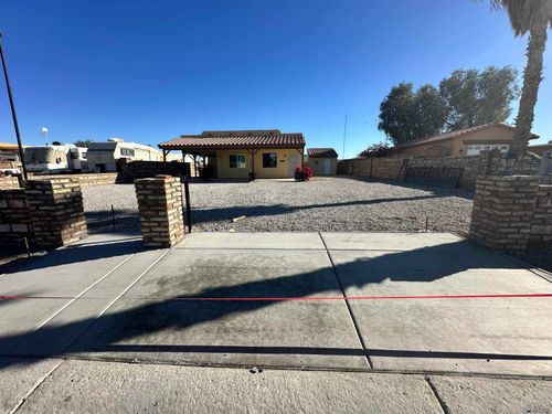 13727 E 49th St, Yuma, AZ, 85367-7910 | Card Image