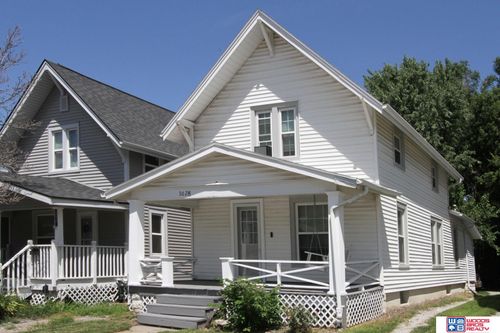 3028 Vine St, Lincoln, NE, 68503-2623 | Card Image