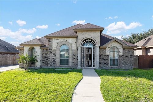 1719 N Oklahoma Ave, Weslaco, TX, 78599-4988 | Card Image