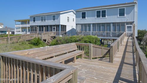 941 Ocean Blvd W, Holden Beach, NC, 28462-1813 | Card Image