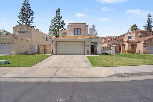 1129 Via Nice, Redlands, CA, 92374-3988 | Card Image