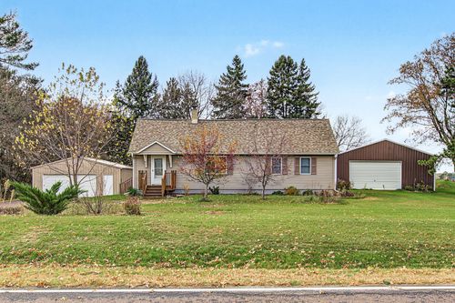 6790 Markgraff Rd, Fall Creek, WI, 54742-9752 | Card Image