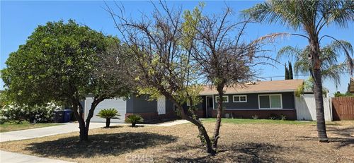 10740 Coloma St, Loma Linda, CA, 92354-2302 | Card Image