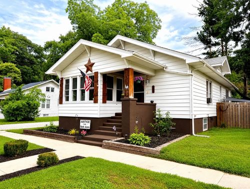520 E 6th St, Centralia, IL, 62801-4218 | Card Image