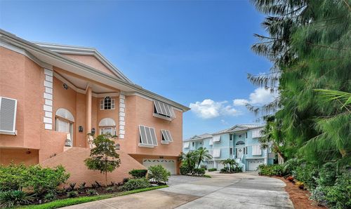 13-3942 Hamilton Club Cir, Sarasota, FL, 34242-1100 | Card Image
