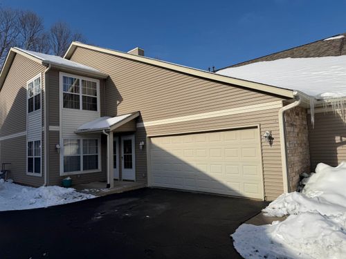 8644 Victory Ln, Machesney Park, IL, 61115-2092 | Card Image