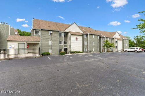 apt-3208-1260 Ski View Dr, Gatlinburg, TN, 37738-4564 | Card Image