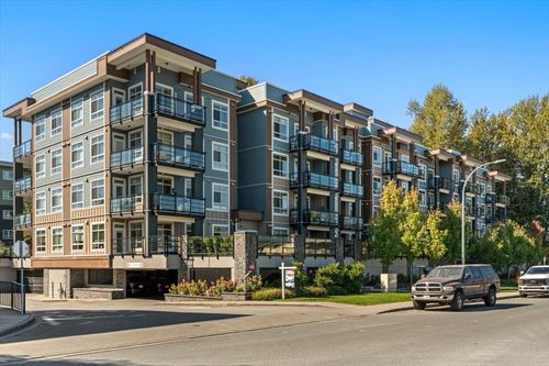 203-45562 Airport Road, Chilliwack, BC, V2P0J8 | Card Image