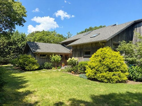 19 Llewellyn Way, Edgartown, MA, 02539-7134 | Card Image