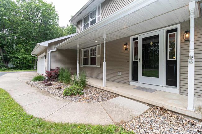 N2559 Pleasant View Lane, House other with 4 bedrooms, 3 bathrooms and null parking in WAUPACA WI | Image 55