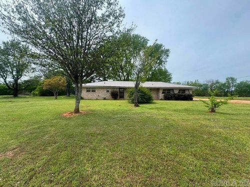 745 Pump Springs Rd, Nashville, AR, 71852-8563 | Card Image