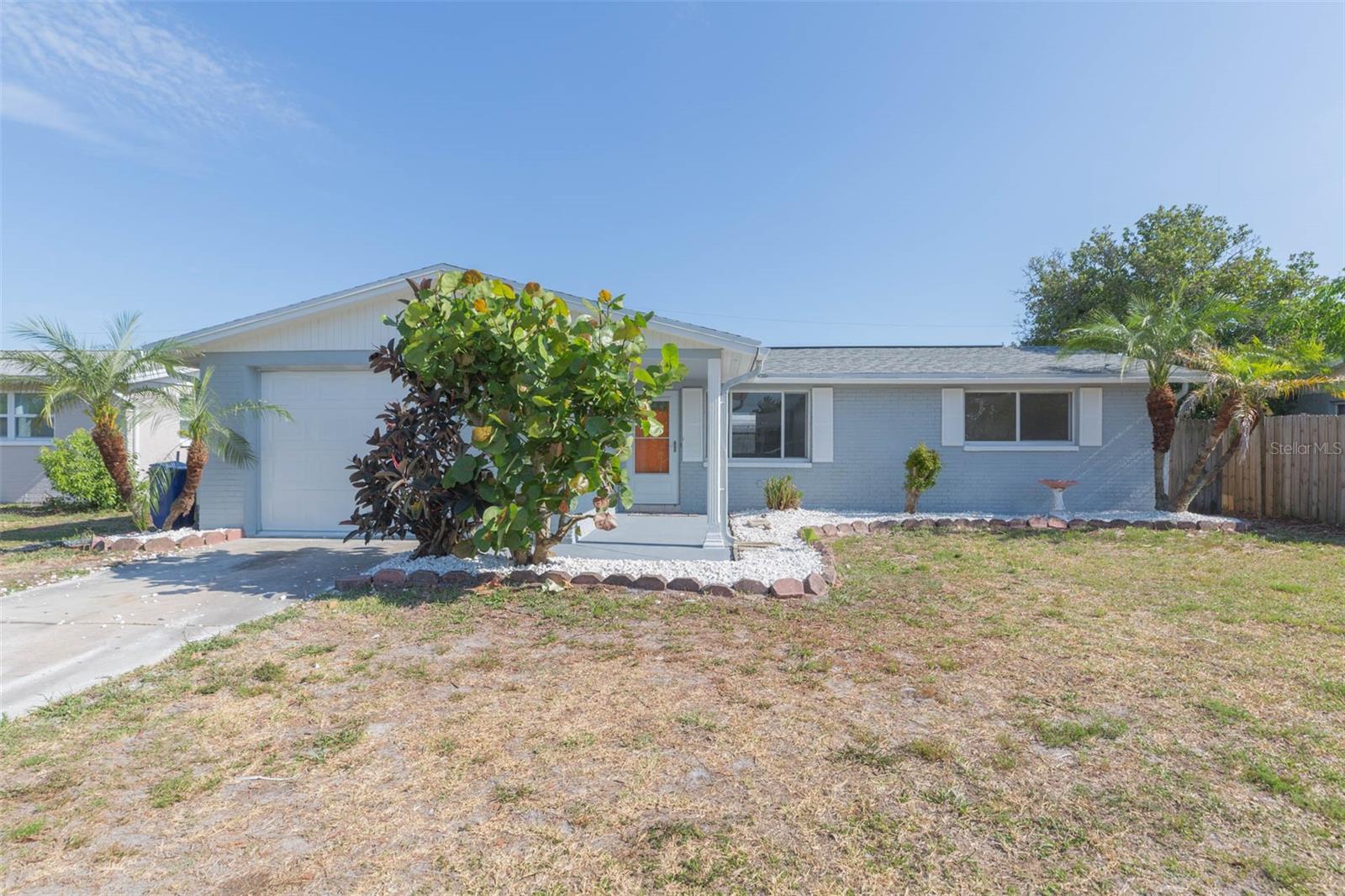 Darlington Rd, Holiday, FL 34691