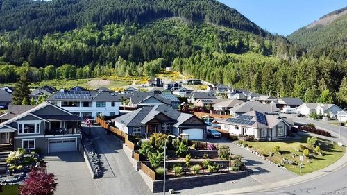 482 Mountain View Dr, Lake Cowichan, BC, V0R2G1 | Card Image