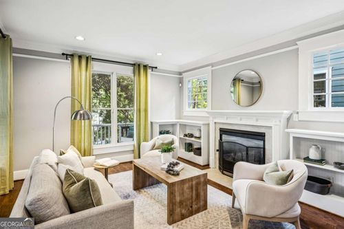 923 Austin Ave Ne, Atlanta, GA, 30307-1913 | Card Image