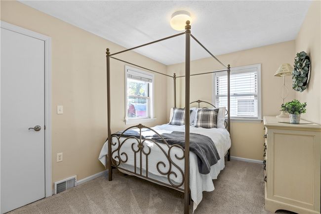 2119 Dartmore St, House other with 4 bedrooms, 2 bathrooms and null parking in Pittsburgh PA | Image 18