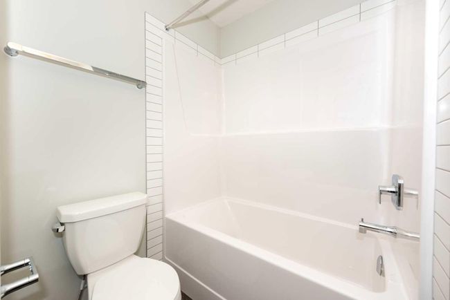 811 Sage Hill Grove Nw, Home with 3 bedrooms, 3 bathrooms and 2 parking in Calgary AB | Image 21