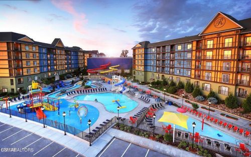 2405-225 Collier Dr, Sevierville, TN, 37862-6911 | Card Image