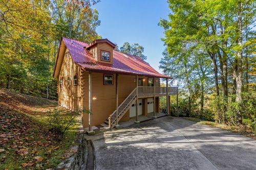 251 Panther Mountain Rd, Highlands, NC, 28741-8971 | Card Image