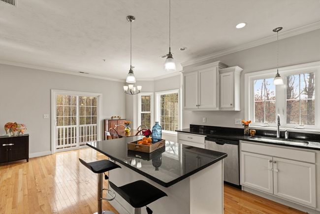 30 - 30 Compass Pt, Condo with 3 bedrooms, 3 bathrooms and 1 parking in North Andover MA | Image 4