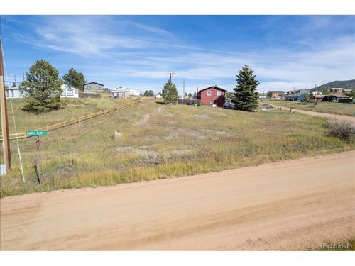11 Aspen Dr E, Divide, CO, 80814-9501 | Card Image