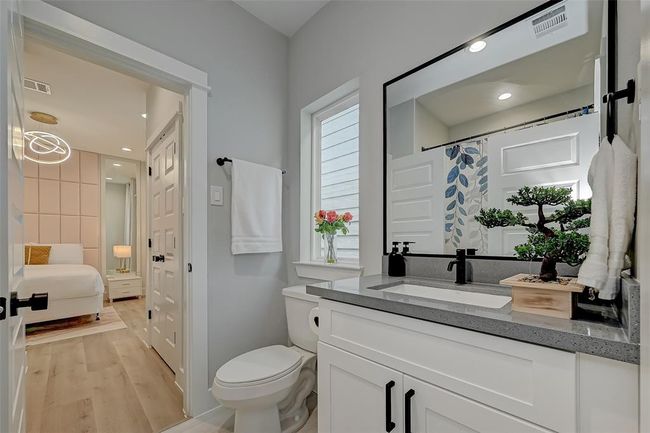 C - 2105 Sam Wilson St, House other with 3 bedrooms, 3 bathrooms and 1 parking in Houston TX | Image 25