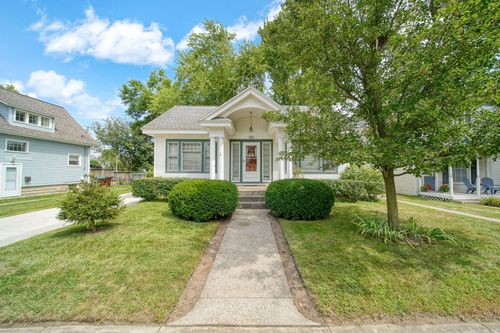 226 Dexter St, Milan, MI, 48160-1312 | Card Image