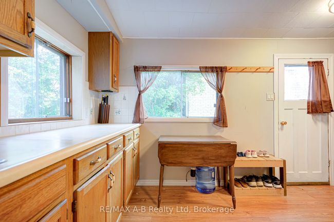 239 Nile St, House other with 4 bedrooms, 2 bathrooms and 8 parking in Stratford ON | Image 21