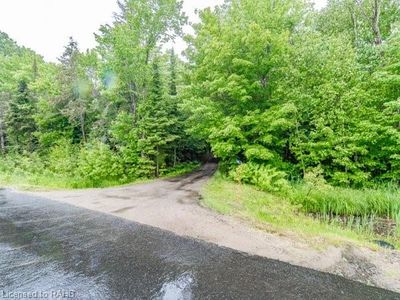 440 Highway 510, House other with 4 bedrooms, 3 bathrooms and 10 parking in Magnetawan ON | Image 2