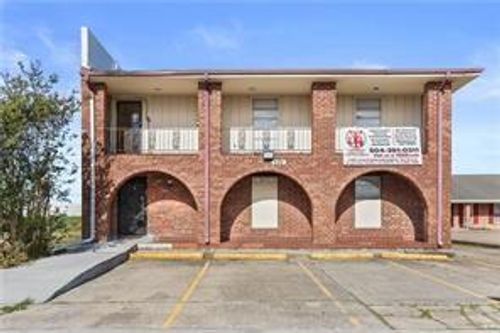 ste-120-535 Holmes Blvd, Gretna, LA, 70056-2864 | Card Image