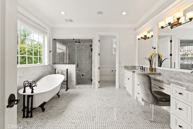 4753 Noble Ave, House other with 6 bedrooms, 6 bathrooms and 2 parking in Sherman Oaks CA | Image 64