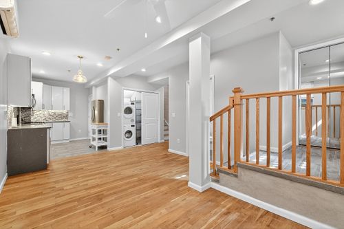 2-58 Giles Ave, Jersey City, NJ, 07306-6427 | Card Image
