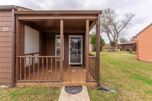 23-23 Townhouse Ln, Trinity, TX, 75862-6942 | Card Image