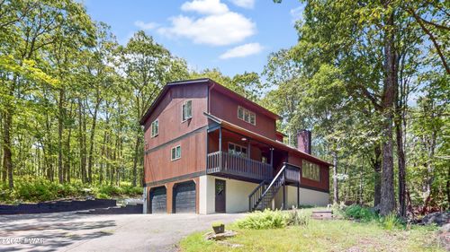158 Wild Meadow Dr, Milford, PA, 18337-6404 | Card Image