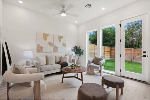 10101-401 N Bluff Drive, Austin, TX, 78745 | Card Image