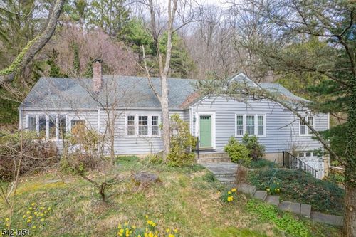 1417 Washington Valley Rd, Bridgewater, NJ, 08807-1436 | Card Image