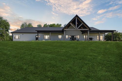 5400 W Church Rd, Six Lakes, MI, 48886-8729 | Card Image