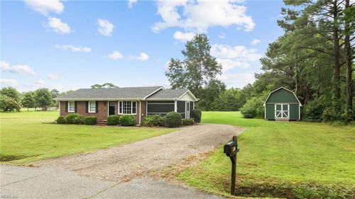 4651 Johns Point Rd, Gloucester, VA, 23061-4518 | Card Image