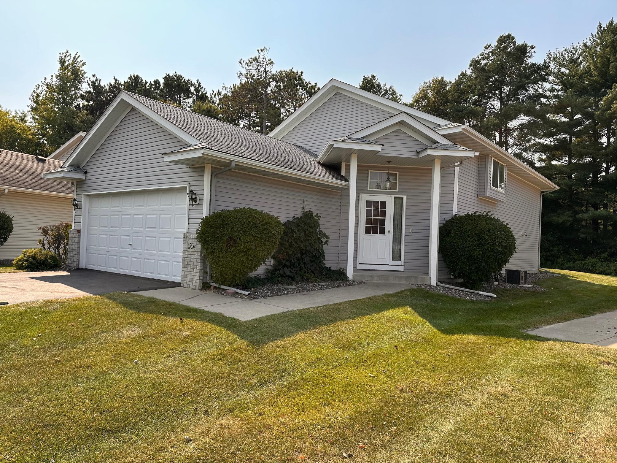 Forest Blvd, Wyoming, MN 55092