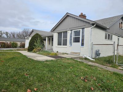 813 Chicago Road, House other with 4 bedrooms, 3 bathrooms and 2 parking in Chicago Heights IL | Image 2