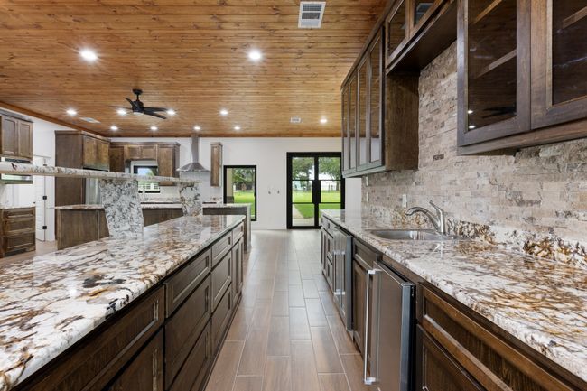 1215 E Stegall Rd, House other with 4 bedrooms, 4 bathrooms and null parking in Robinson TX | Image 7