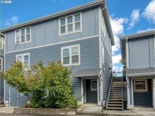 130 Se 119th Ave, Portland, OR, 97216-3704 | Card Image