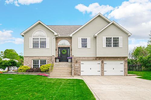 494 N 266 W, Valparaiso, IN, 46385 | Card Image