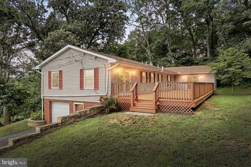 628 Deer Rd, FAWN GROVE, PA, 17321-9451 | Card Image