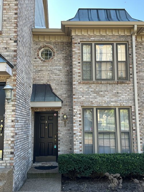 3845 Whitland Ave, Nashville, TN, 37205-1953 | Card Image