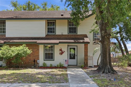 4000 Crossroads Pl, Casselberry, FL, 32707-5234 | Card Image
