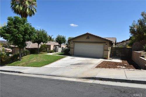 29140 Ocotillo Dr, Lake Elsinore, CA, 92530 | Card Image
