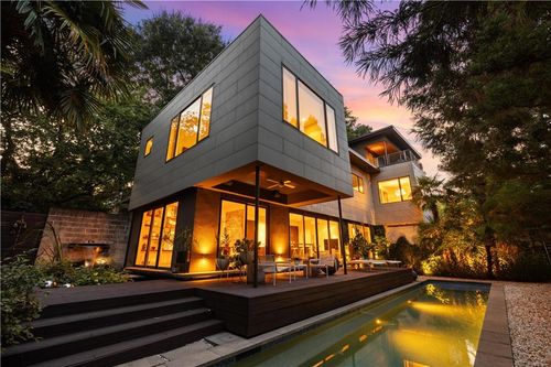 765 East Ave Ne, ATLANTA, GA, 30312-1409 | Card Image
