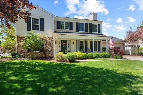 1743 Crabtree Ln, Elkhart, IN, 46514-4272 | Card Image