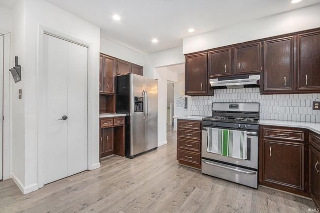 23138 Fredrick Cir, House other with 4 bedrooms, 2 bathrooms and null parking in Elkhart IN | Image 11