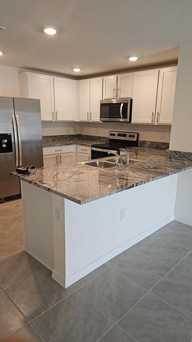 8650 Sw 46 Th Ave, House other with 3 bedrooms, 2 bathrooms and null parking in OCALA FL | Image 4